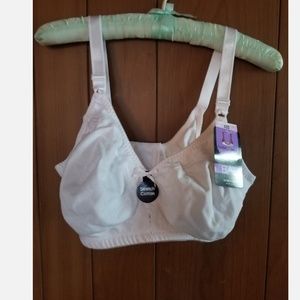 NWT Bali double support stretch wirefree 40D white